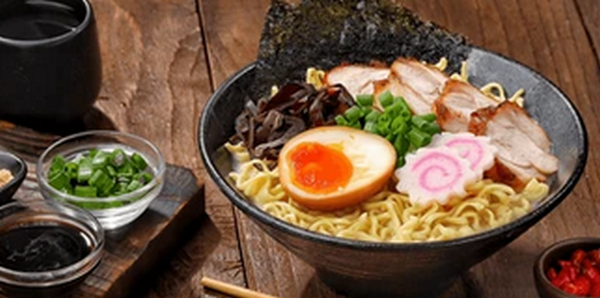 ラーメン食べて痩せるコツ15選！太りにくい食べ方を紹介